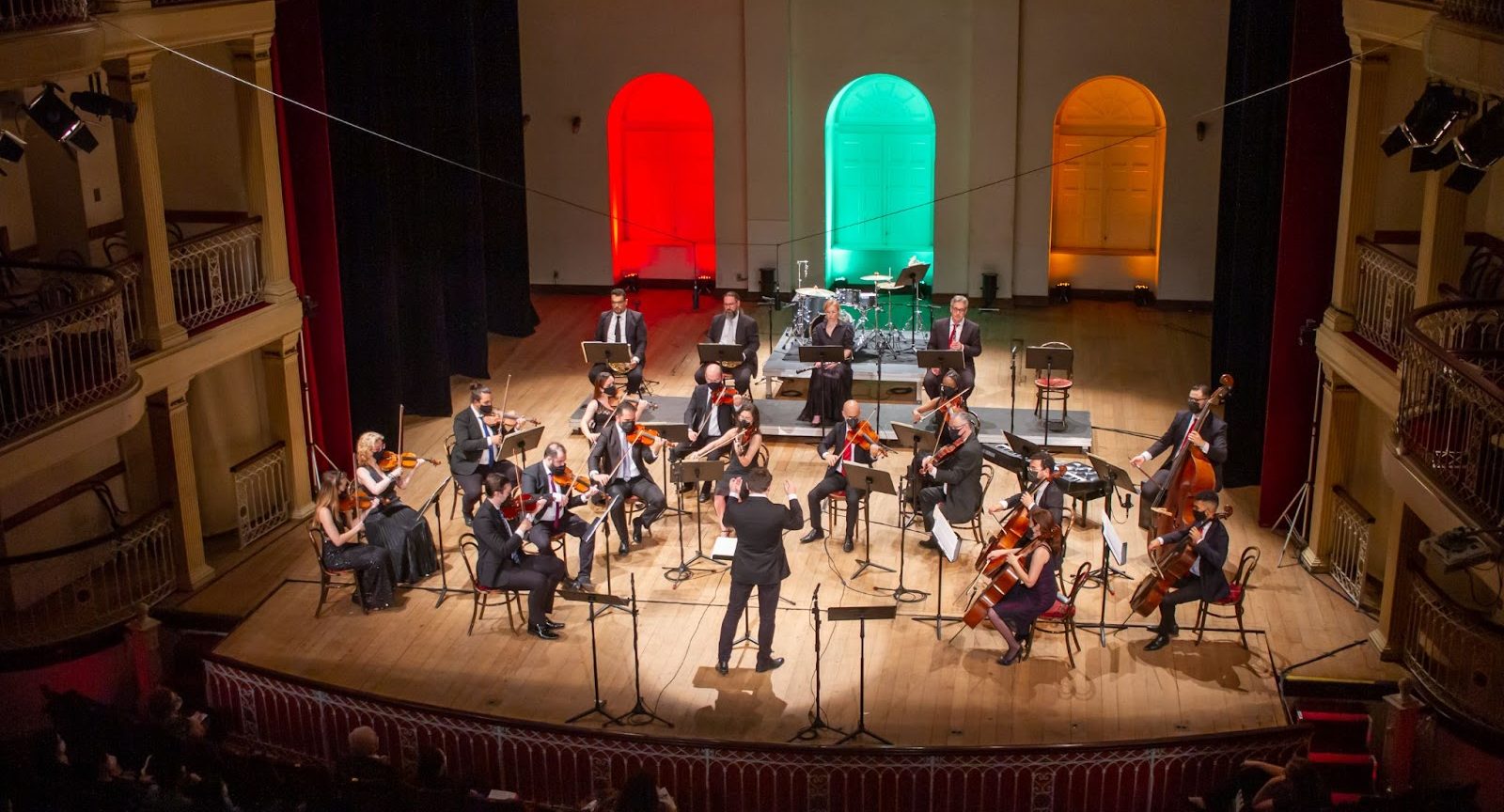 Orquestra Theatro São Pedro apresenta o último concerto do ano com ingressos mediante doação de alimentos 