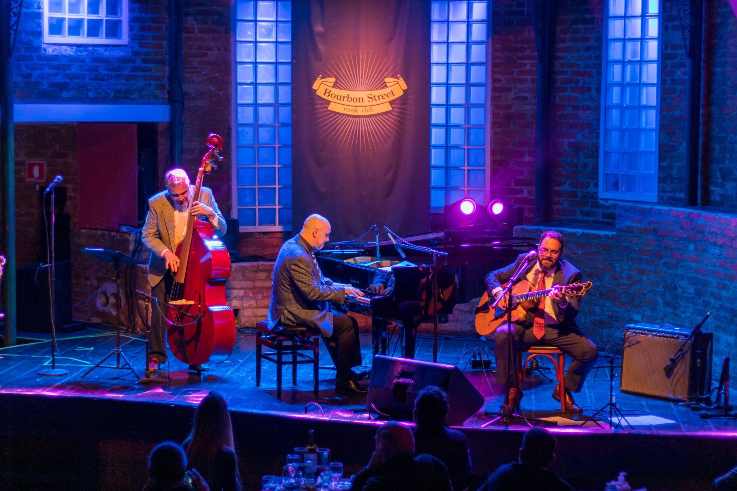 Em turnê no Brasil, Martin Pizzarelli Trio faz única apresentação no Espaço 373