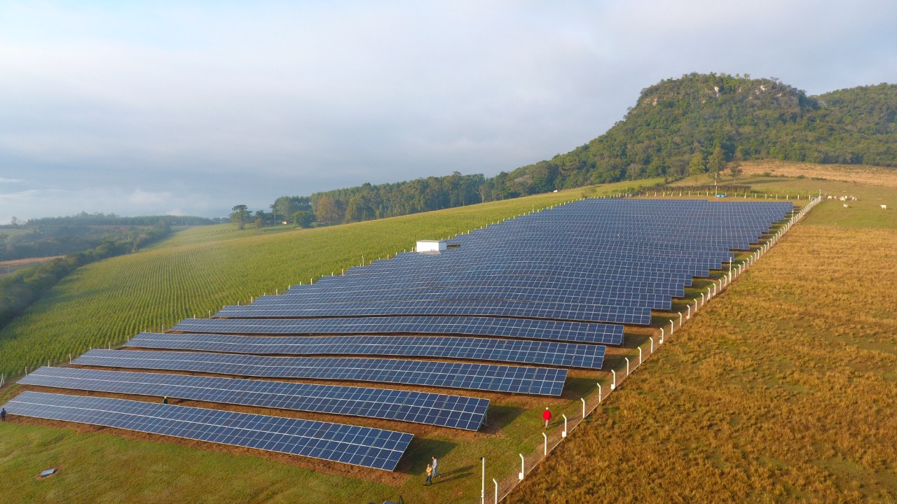 Grupo Lebes passa a operar com 100% de energia limpa