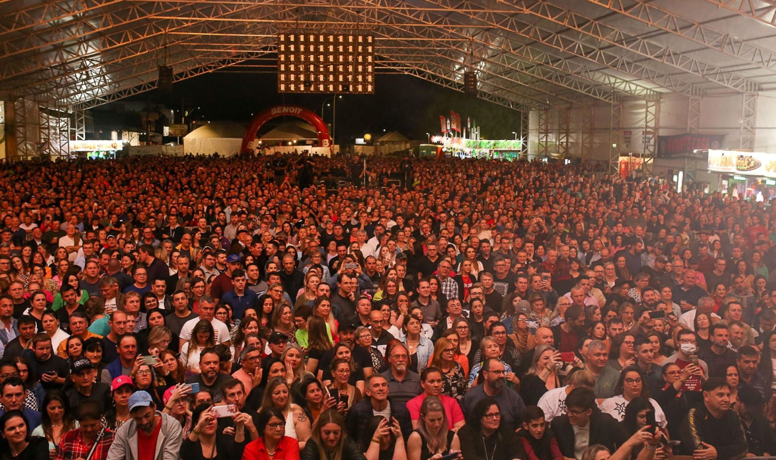 Tradicional Festa Nacional do Moranguinho anuncia agenda de shows na edição de 2023