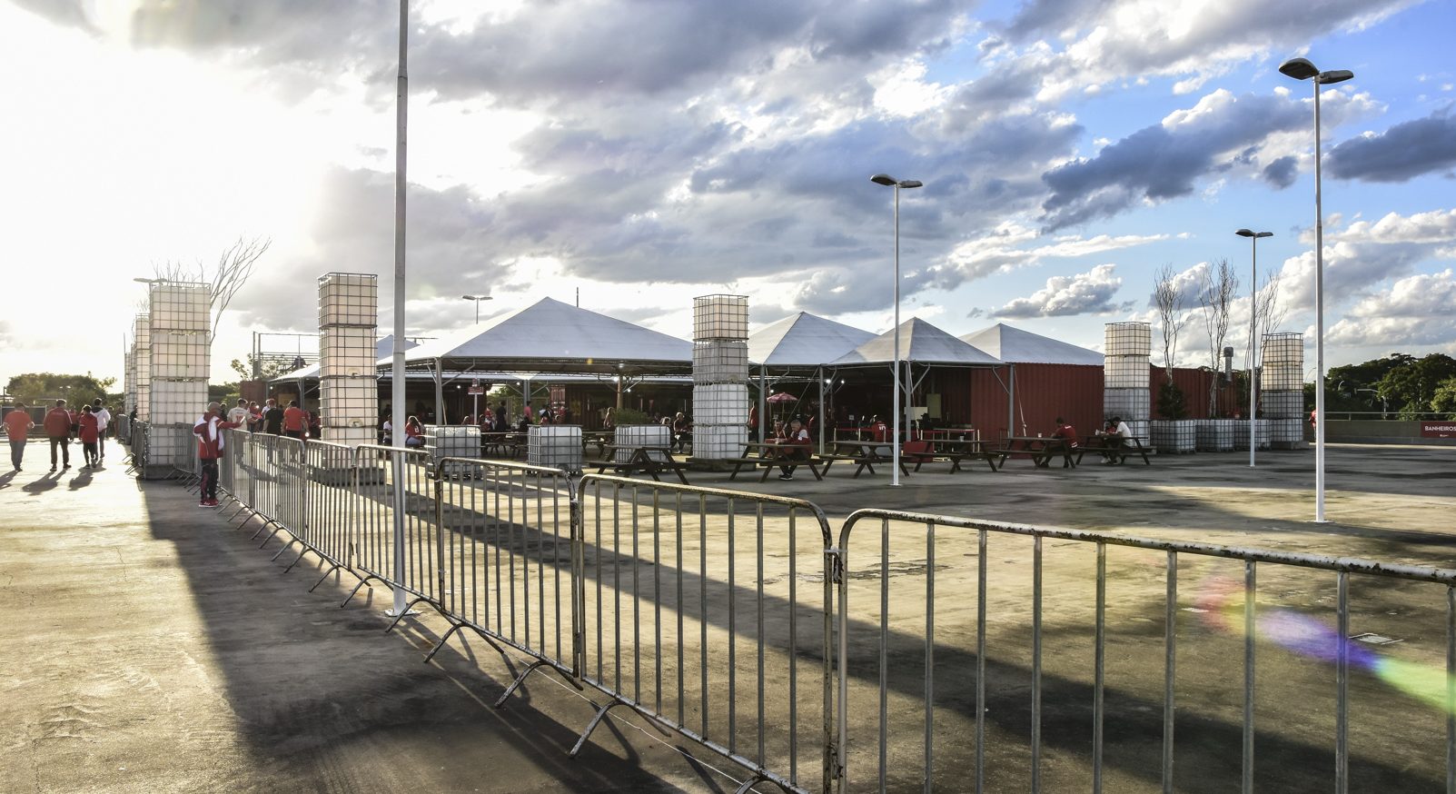 Sunset Foodpark terá programação especial neste domingo