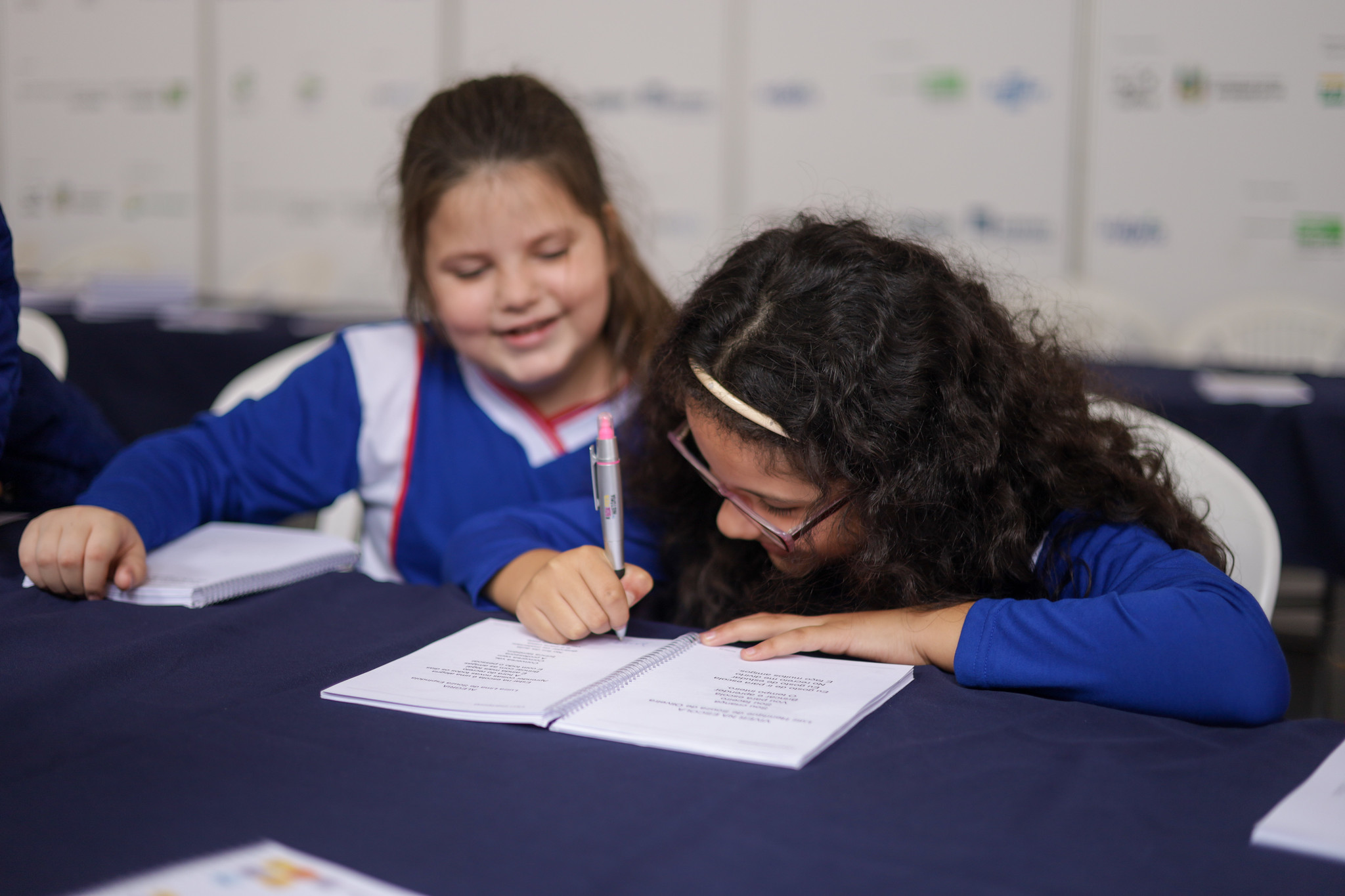 Inscrições para sessões de autógrafos de escolas na 69ª Feira do Livro de Porto Alegre estão abertas