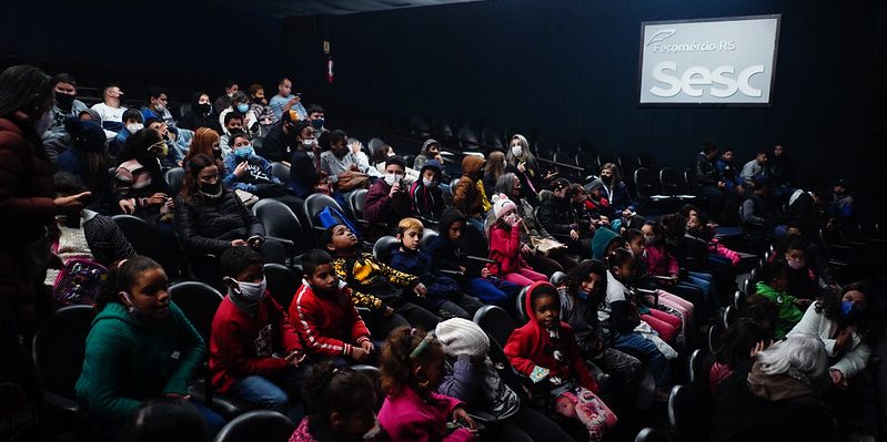 Teatro do Sesc Alberto Bins recebe peça baseada em livro infantil sobre preservação da água