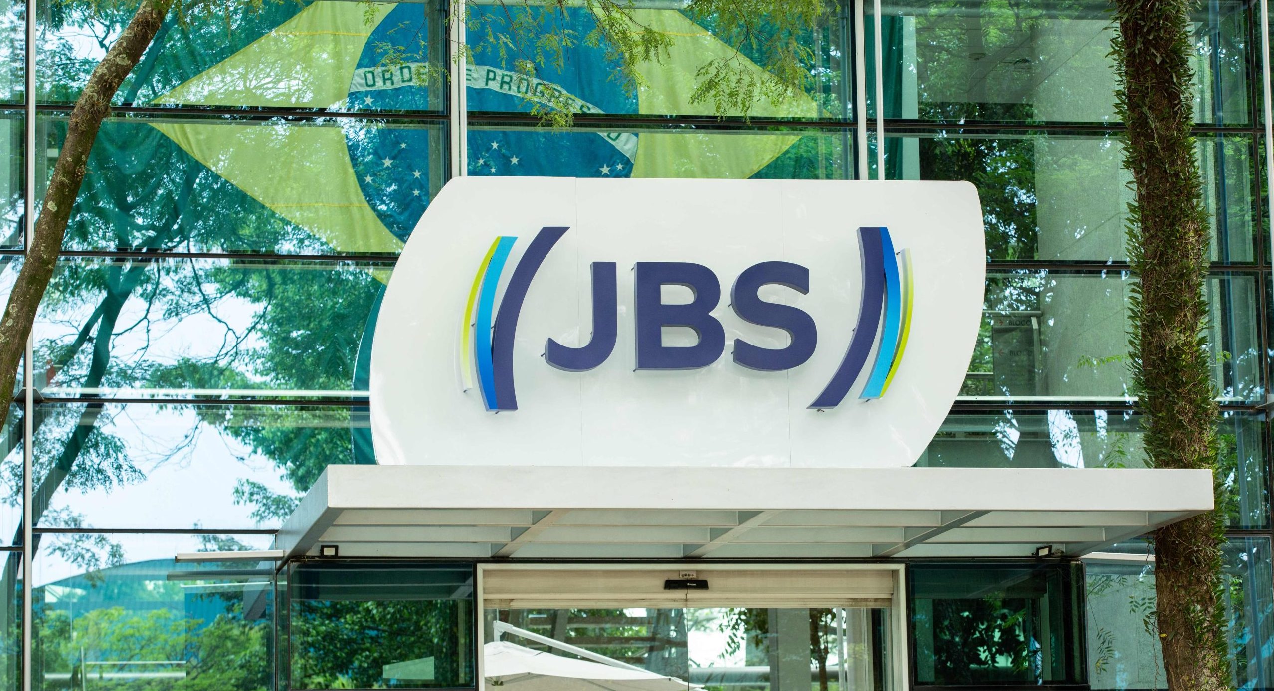 Aos 70 anos, JBS apresenta modernização da marca