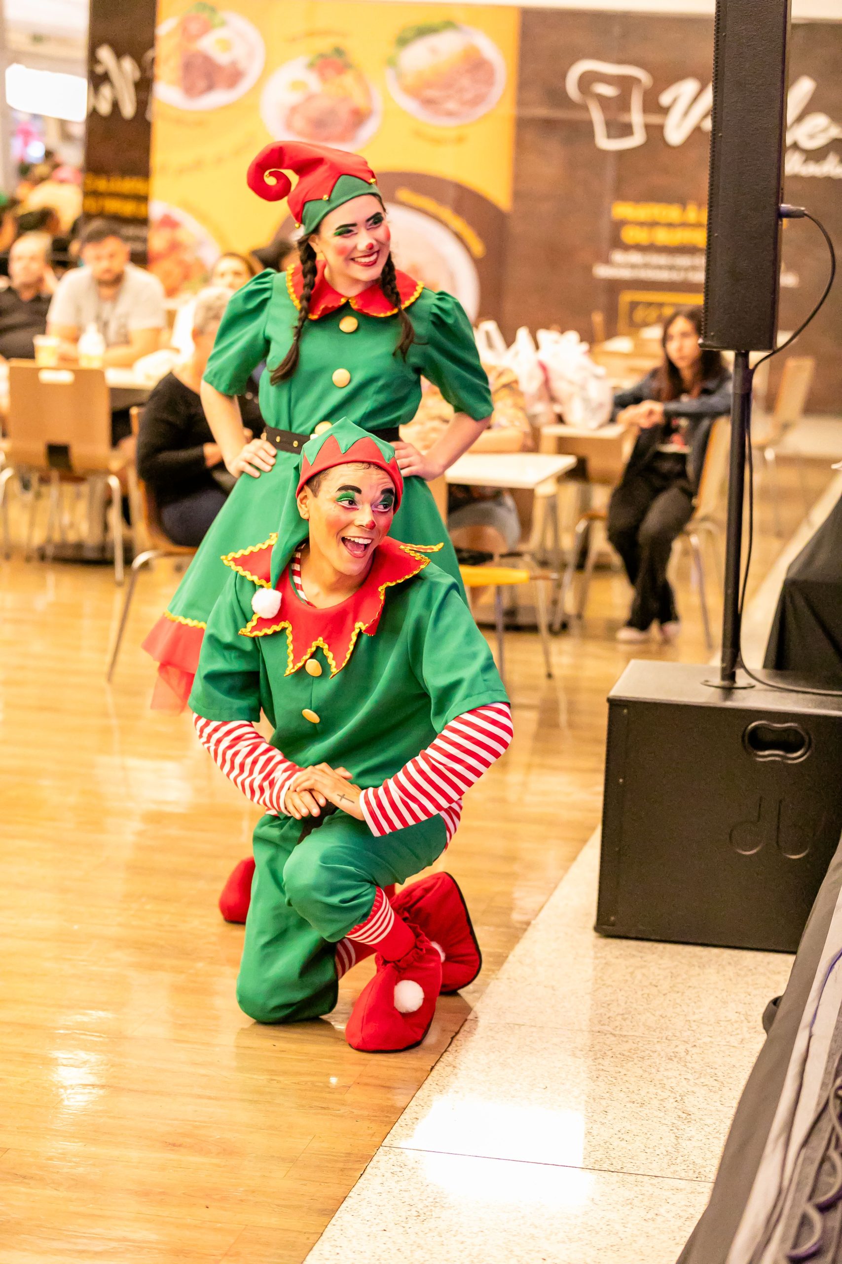 Última semana para conferir o espetáculo de Natal da rede Bourbon e Moinhos Shopping