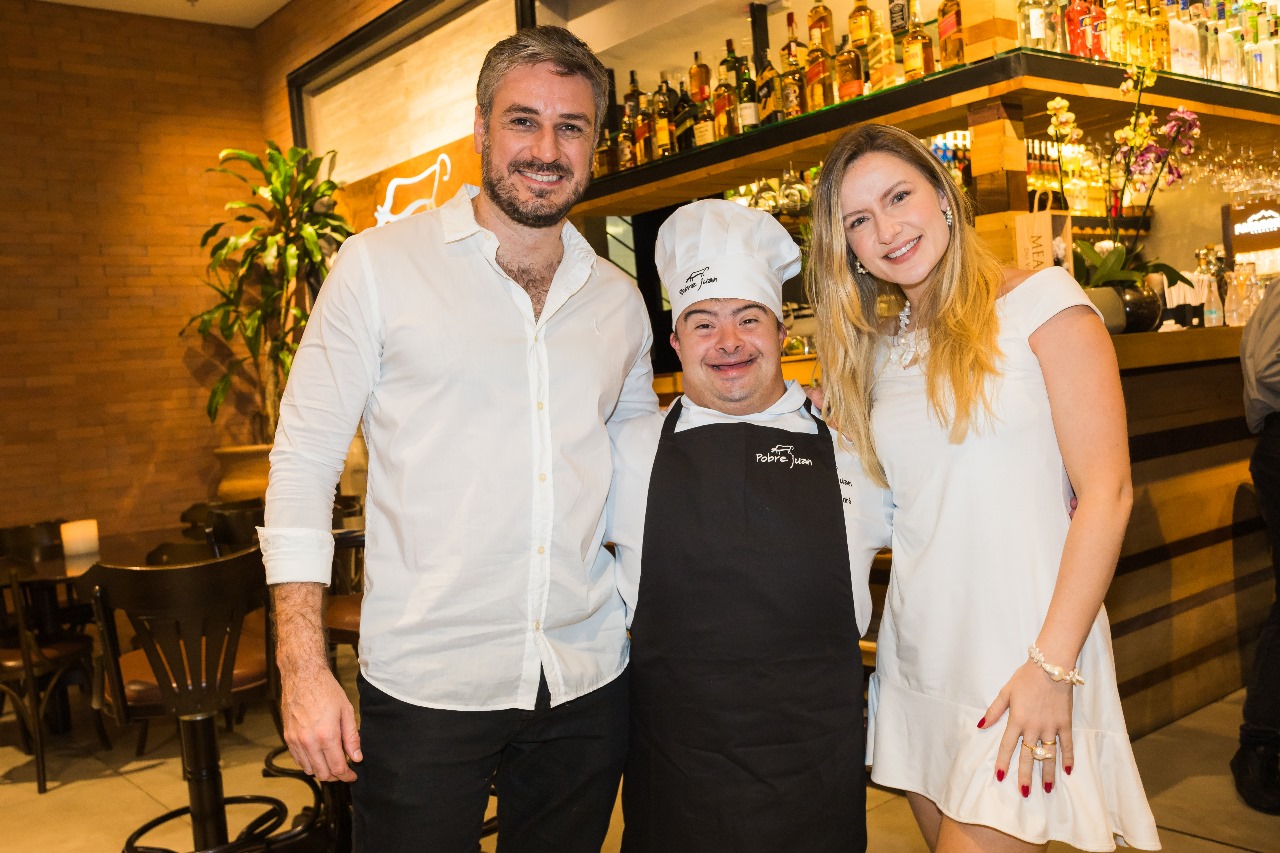 Noite de sabores e solidariedade arrecada mais de R$ 40 mil para o Instituto Social Pertence em Porto Alegre