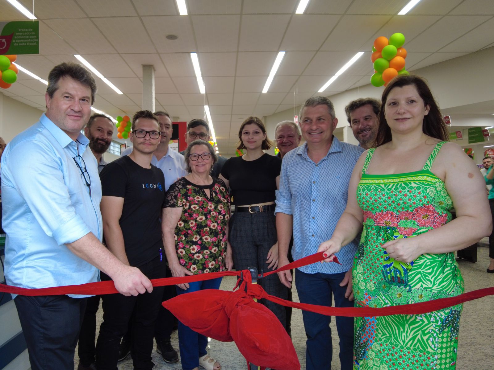 UniSuper lança rede associativa para desenvolver supermercados de bairro