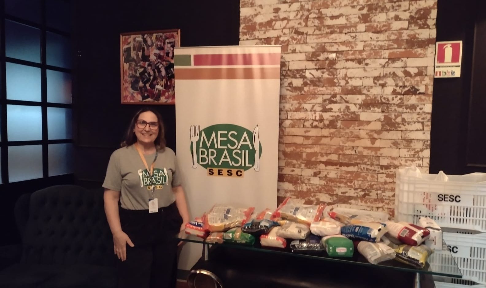 Show no Sixteen Station destina alimentos para o Sesc Mesa Brasil