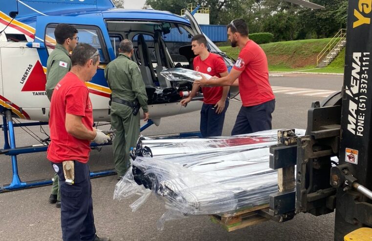 Filme metalizado para aquecer e proteger  