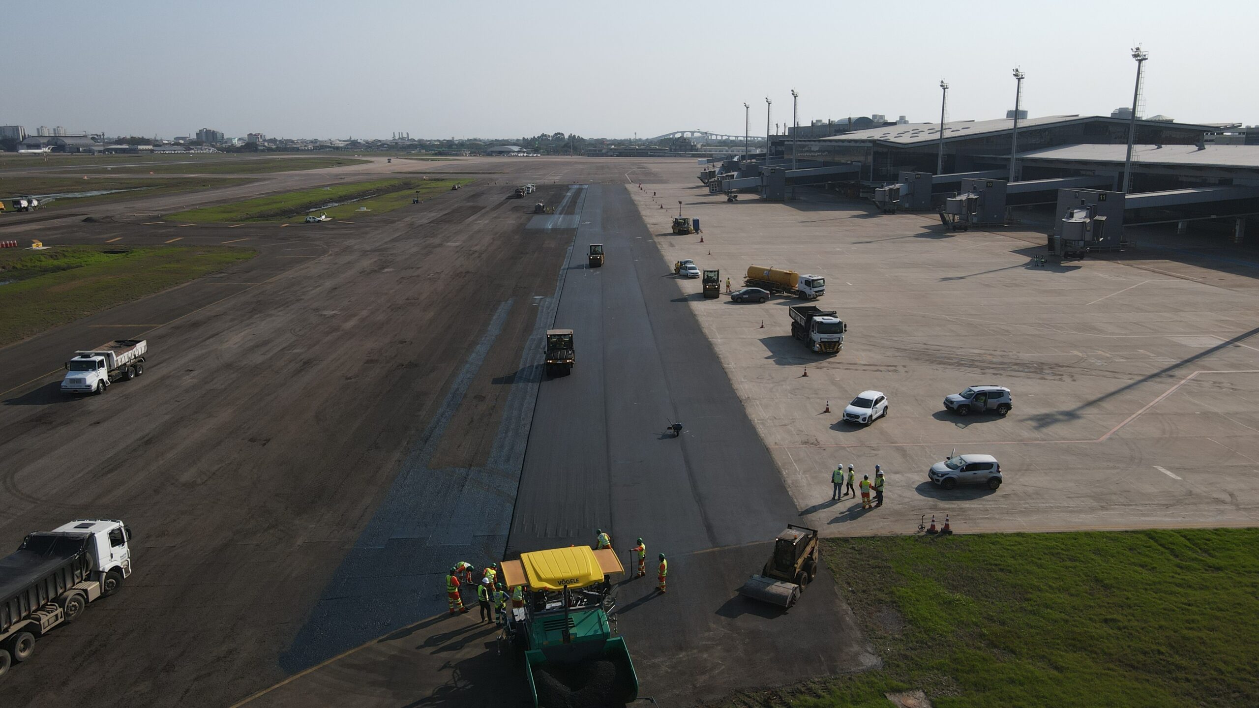 Avança a recuperação da pista do Aeroporto de Porto Alegre