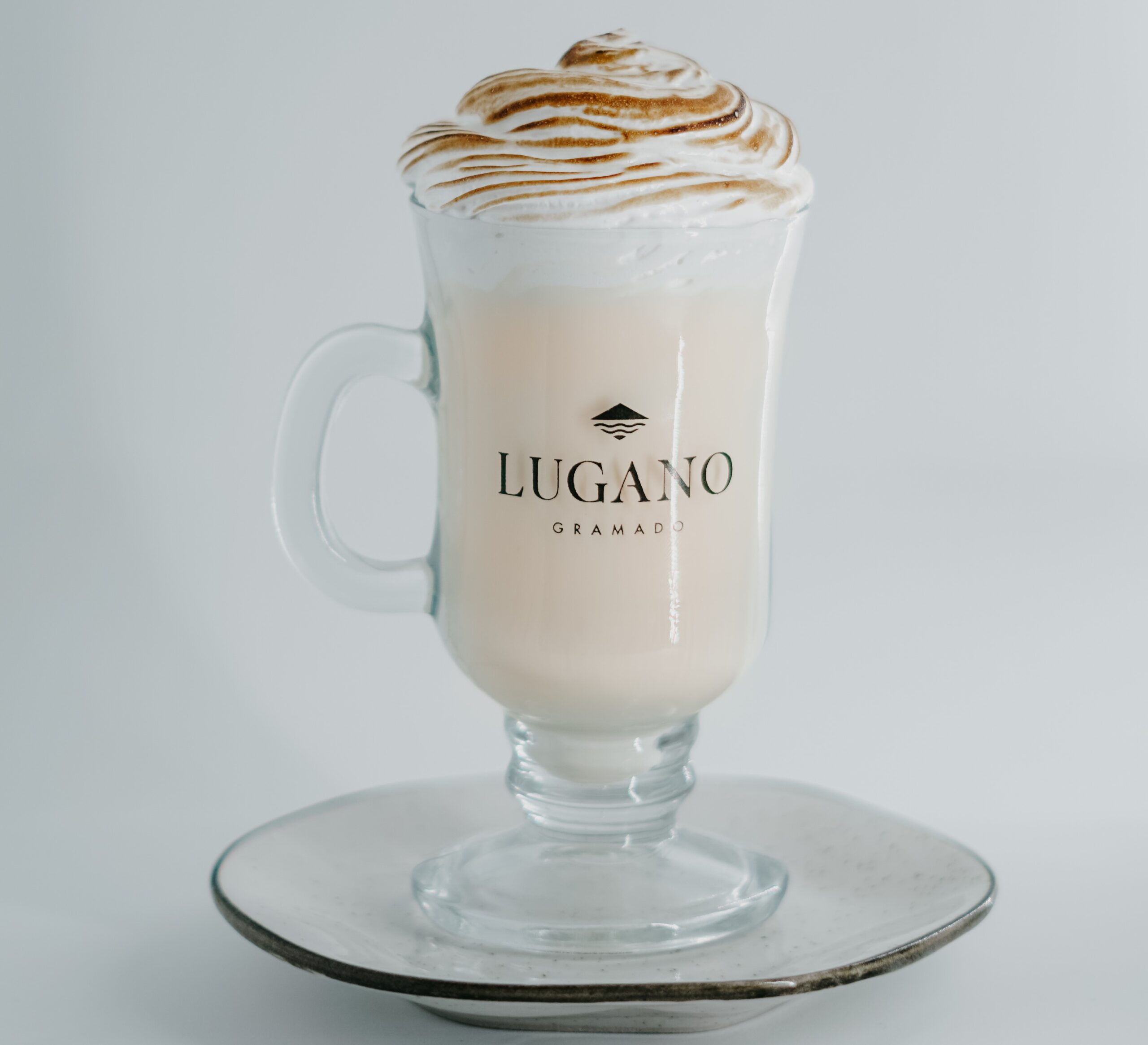 A nova pedida de inverno da Lugano, em Gramado: chocolate quente branco 32% Cacau