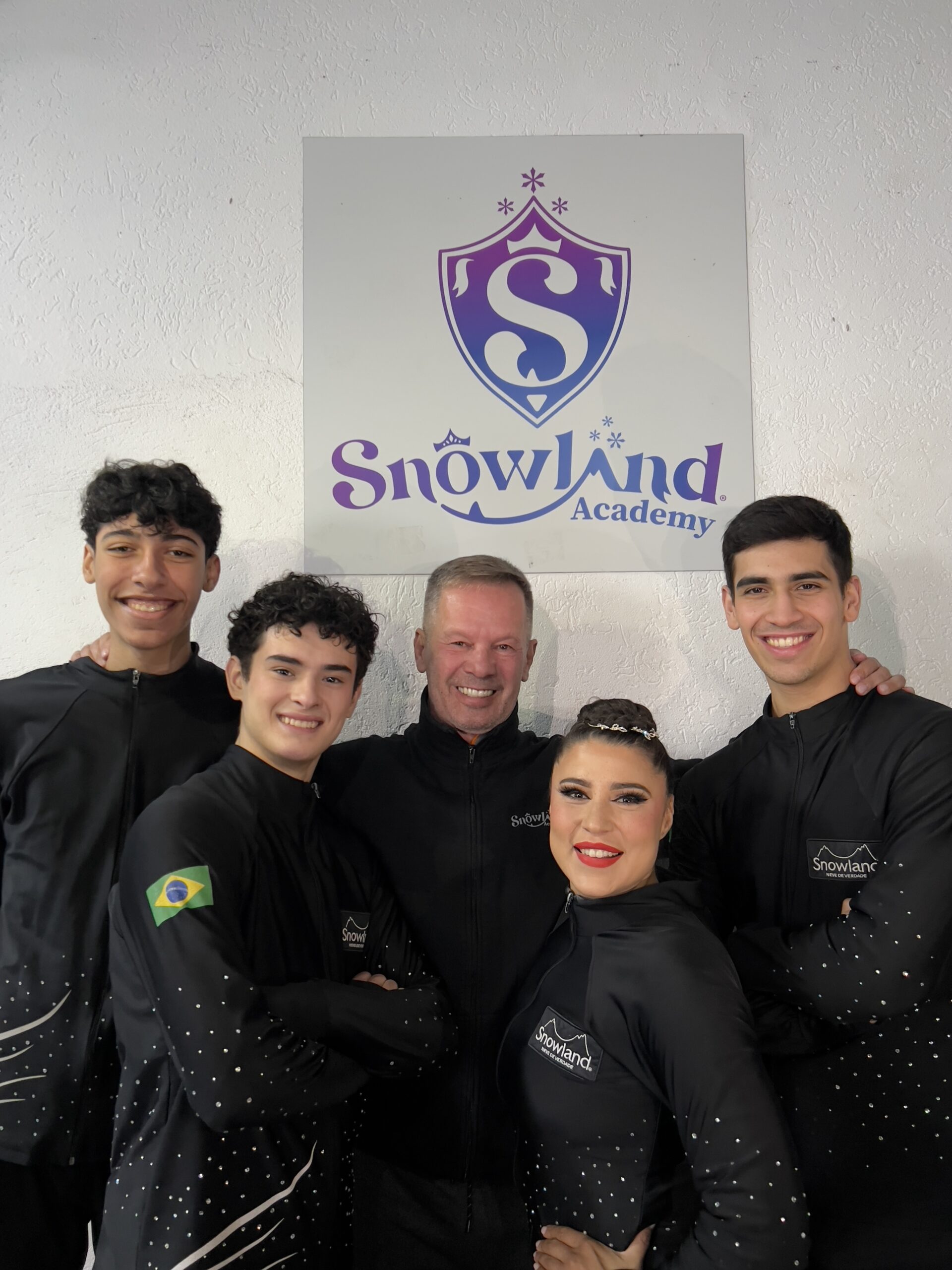 Atletas da Snowland Academy participam do Campeonato Brasileiro de Patinação Artística no Gelo