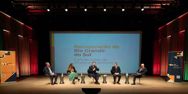 Setores público e privado debatem ações de Direito e Economia para reconstruir o RS