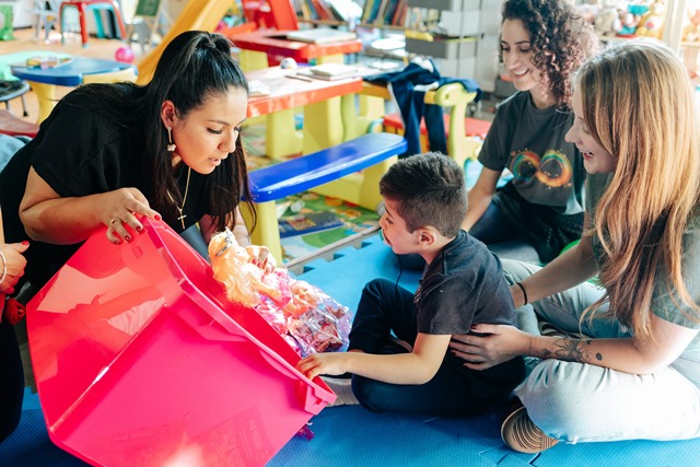 Colo de Mãe inaugura a Casa Colo, instituição que apoia famílias de crianças com Espectro Autista