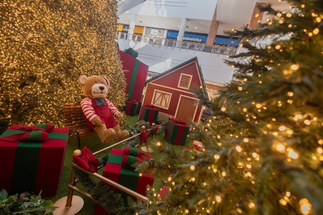 Praia de Belas Shopping abre temporada de Natal com atração gratuita inédita, encontro com Papai Noel e atividades para família