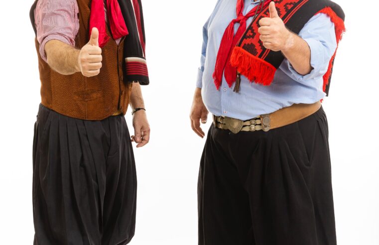 César Oliveira e Rogério Melo encerram o ano no Rancho Tabacaray com grande show