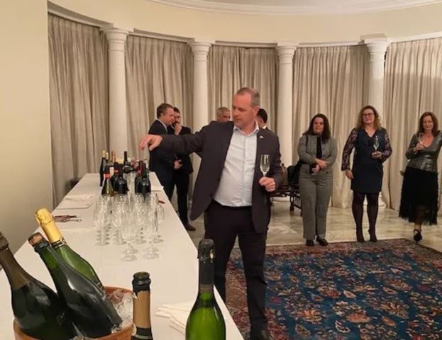 Don Giovanni ganha destaque entre os vinhos brasileiros em evento na embaixada do Brasil na Índia