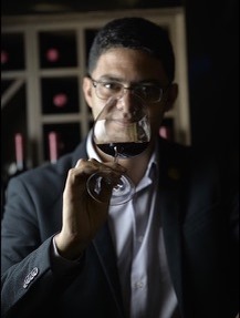 Sommelier brasileiro é reconhecido como “estrela mundial” e representará o Brasil em concurso internacional