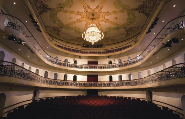 Reforma Theatro São Pedro e programação de fechamento