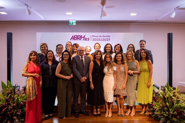 Diretoria da ABRH-RS é empossada para o triênio 2025/2027