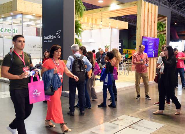 Missões do Sebrae RS levam empreendedores de todo RS à Feira Brasileira do Varejo