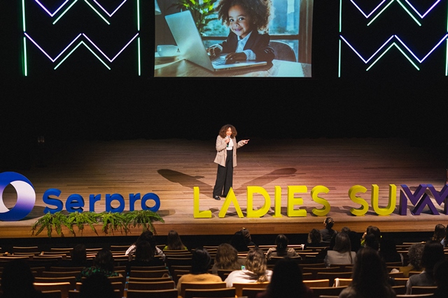 Ladies Summit 2025 reuniu mais de 300 pessoas em Porto Alegre e consolida liderança feminina na inovação e tecnologia