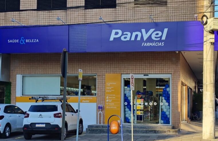 Loja Panvel ganha novo endereço no bairro Menino Deus, em Porto Alegre