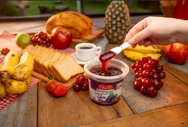 Bom Princípio Alimentos valoriza a tradição da chimia, que deu origem à empresa, através de data alusiva