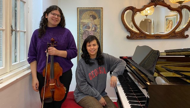 Musical Évora recebe Sophia Willrich e Larissa Camargo em recital de viola e piano