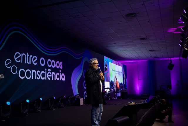 CONGREGARH 2025 destaca o desafio de transformar o caos em consciência