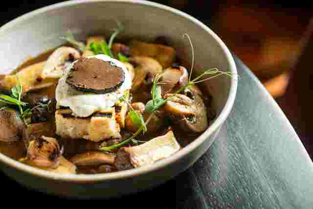 Catherine celebra 3 anos com retorno de pratos clássicos ao cardápio