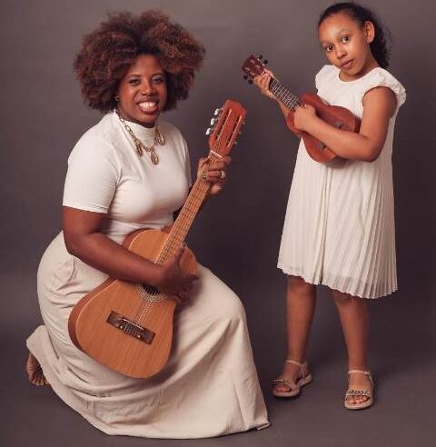 Gaúchos marcam presença em encontros nacionais de musicoterapia e fortalecem luta pela promoção da saúde