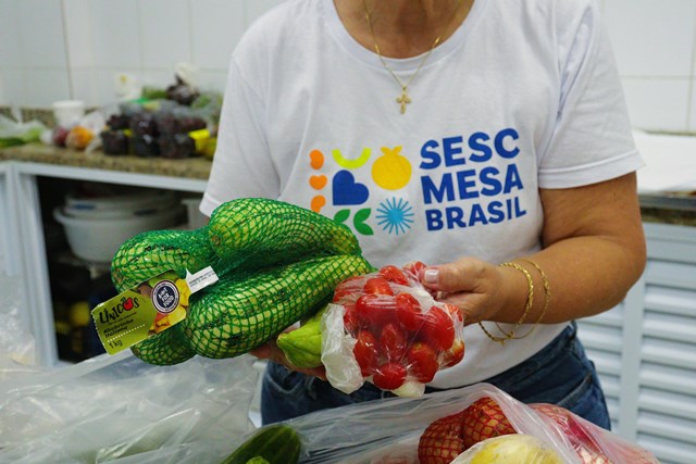 Oficina gratuita em Porto Alegre aborda o aproveitamento integral de alimentos