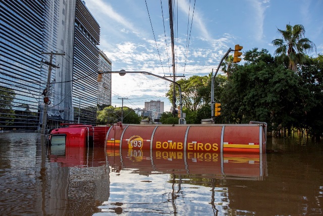 Exposição a ceu aberto fica até 9 de outubro na Praça da Alfândega