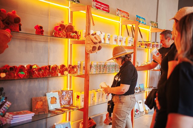 Lançamento da Coleção Caringi – Laçador celebra tradição e memória no coração nativista da capital