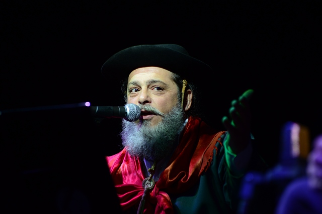 Na Semana Farroupilha, ParkShopping Canoas promove apresentação gratuita de Luiz Marenco