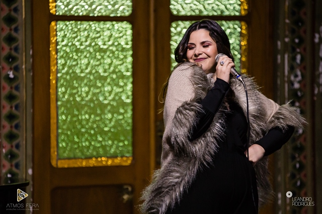 Tatiéli Bueno abre o Piquete El Topador 2025 com tributo a Mercedes Sosa