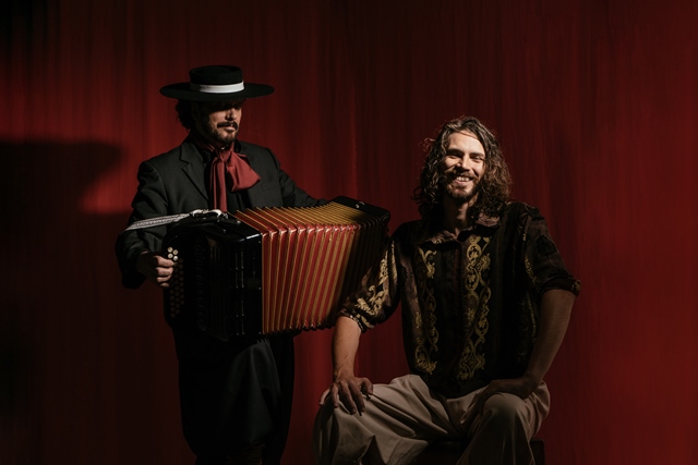 Gustavo Garoto Trio convida Gilberto Monteiro & Mestre Paraquedas