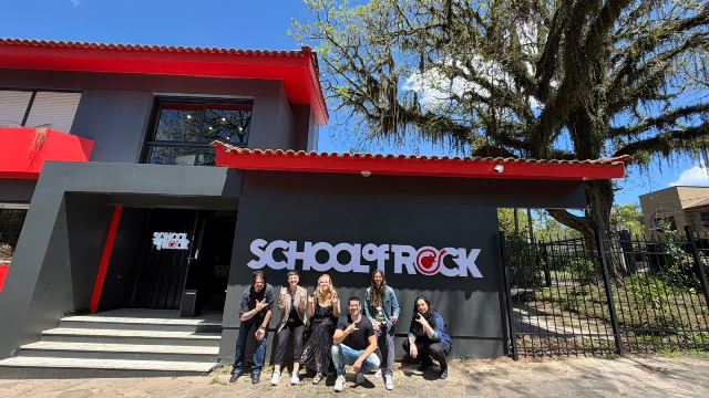 School of Rock Três Figueiras chega a Porto Alegre com energia total e metodologia internacional consagrada