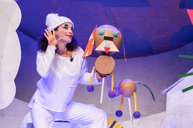 Circo Teatro Girassol apresenta espetáculo “Bichológico” no Teatro Sesc Alberto Bins