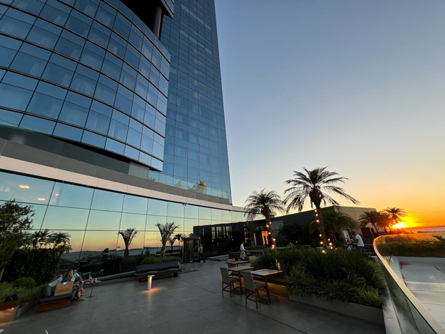 Hotel da capital promove festa de Réveillon com vista para o Guaíba