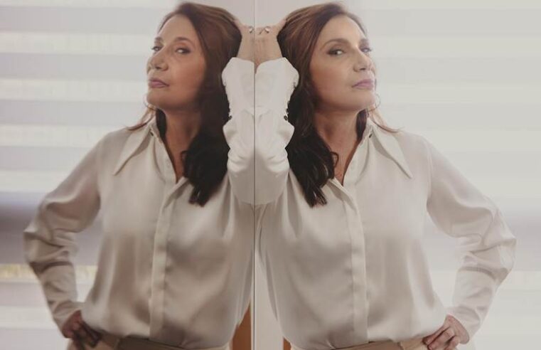 Zizi Possi com o show CHORO DAS ÁGUAS, sexta-feira (21), no Teatro do Bourbon Country