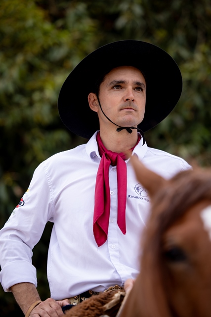 Ginete Ricardo Wrege ganha série no Instagram sobre os bastidores da preparação para as provas do Freio de Ouro