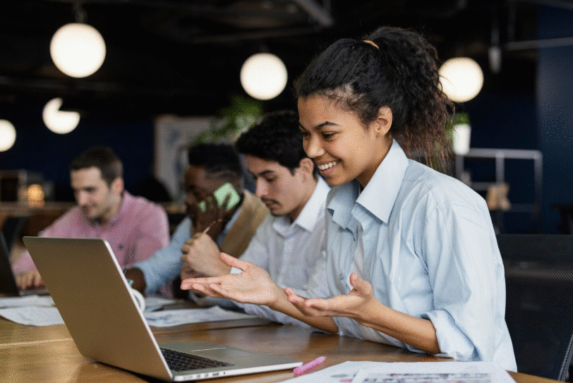 Setores emergentes impulsionam estágios em 2026