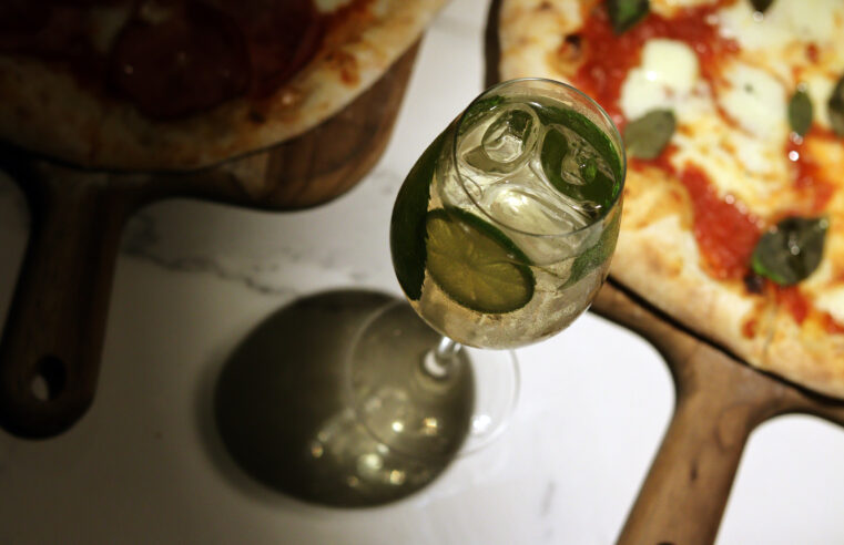 Spritz & Pizza: quando o fim de tarde pede Itália na Cantina do Press, sem escalas