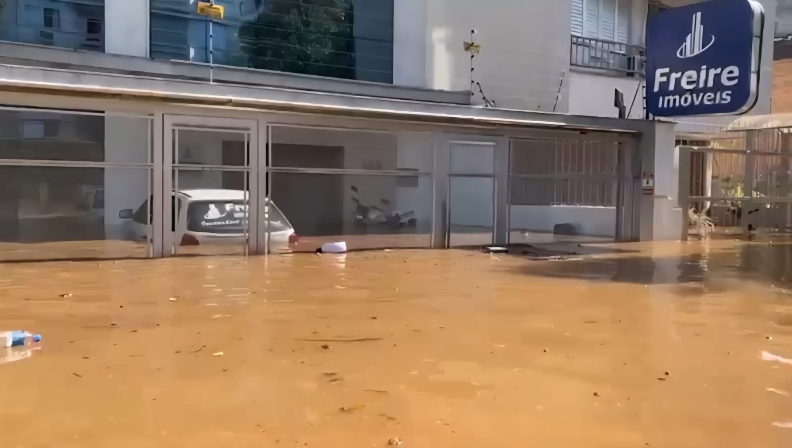 Freire Imóveis cresce 35% em 2025 após superar inundação de 1,20m em sua sede 