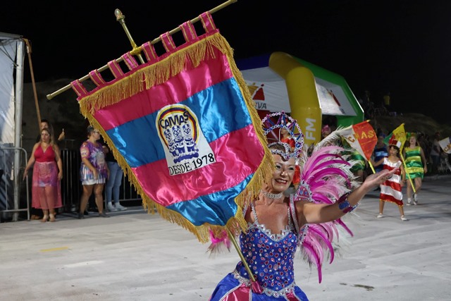 Tem Carnaval em Arroio do Sal, projeto da Escola de Samba CAMAS, promove o Desfile de Carnaval no litoral gaúcho