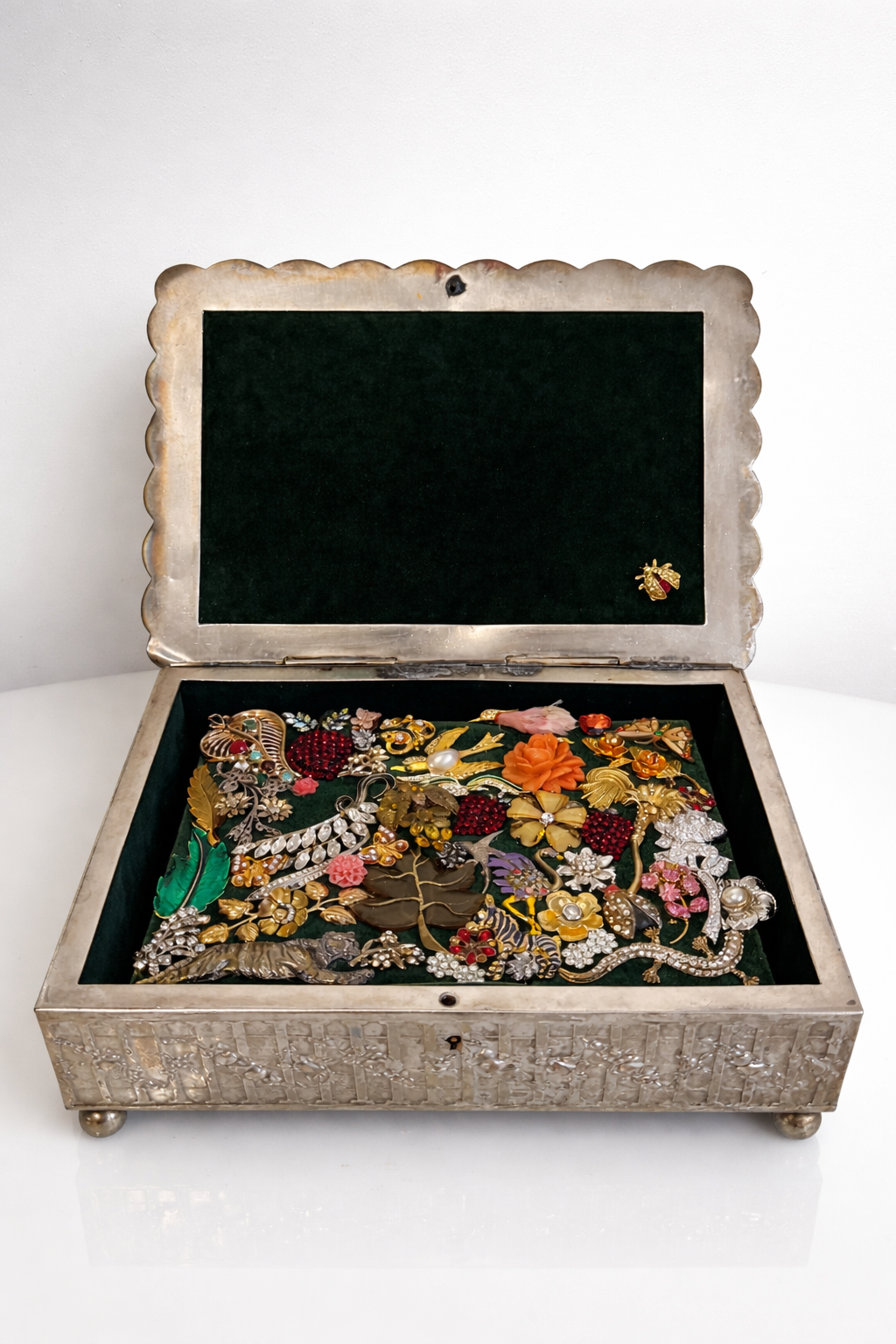 Orbe, a mais nova galeria de arte de Porto Alegre, abre mostra individual de Carlos Trevi