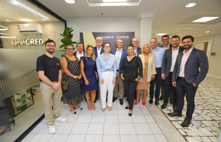 Unicred Porto Alegre reinaugura agência no Hospital Divina Providência