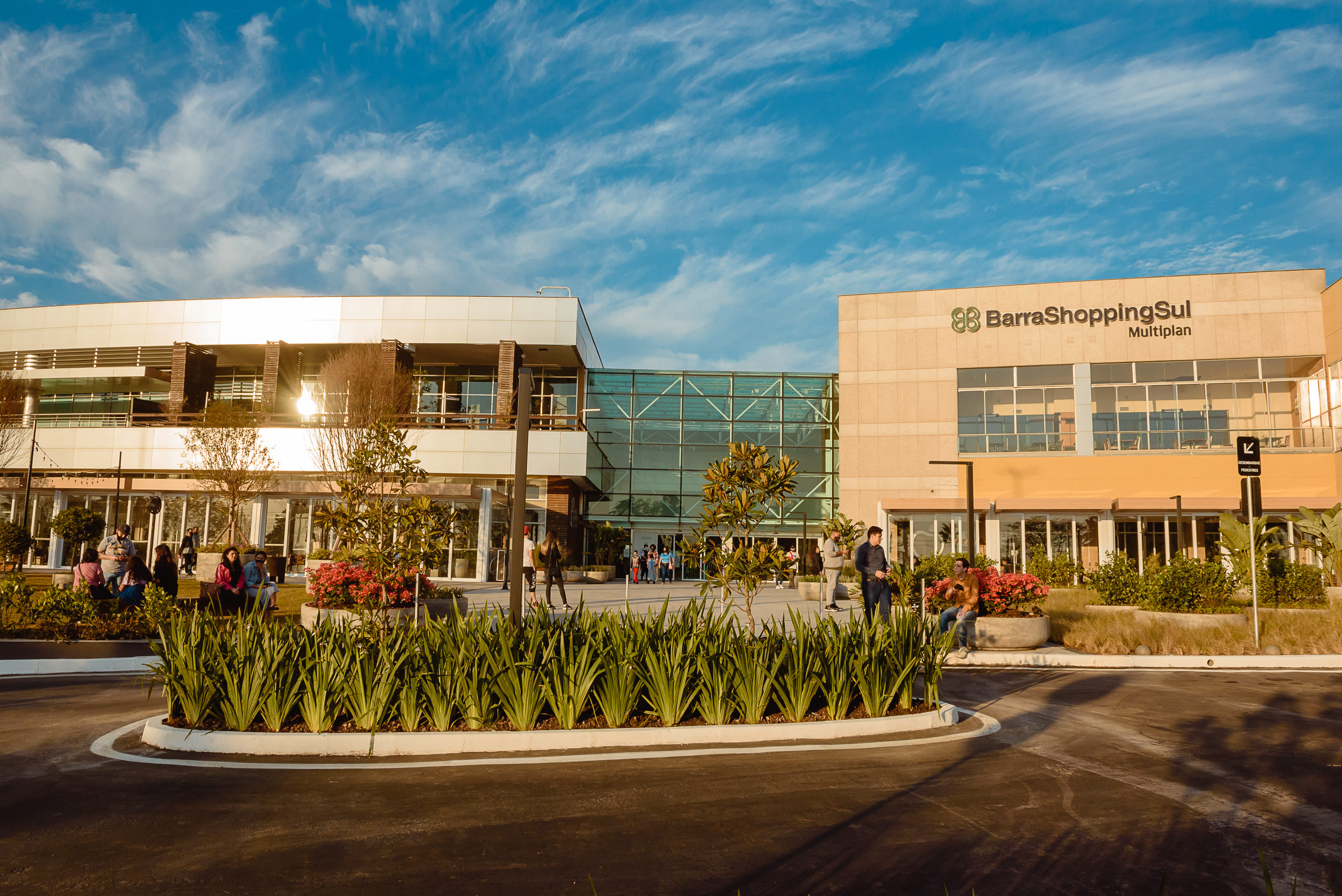 Transfer gratuito vai ligar o South Summit Brazil ao BarraShoppingSul durante os três dias de programação do evento